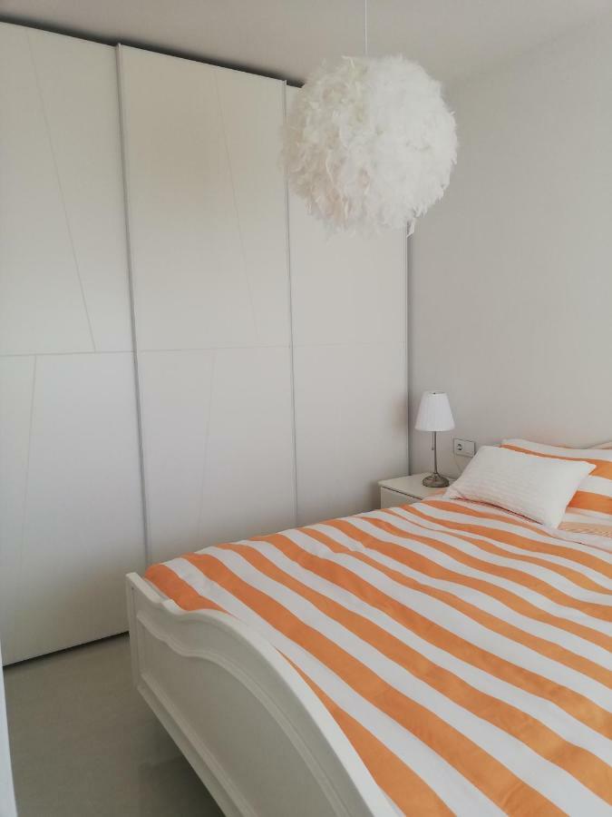 Amay 880 Nr 38 Torrevieja Exterior foto